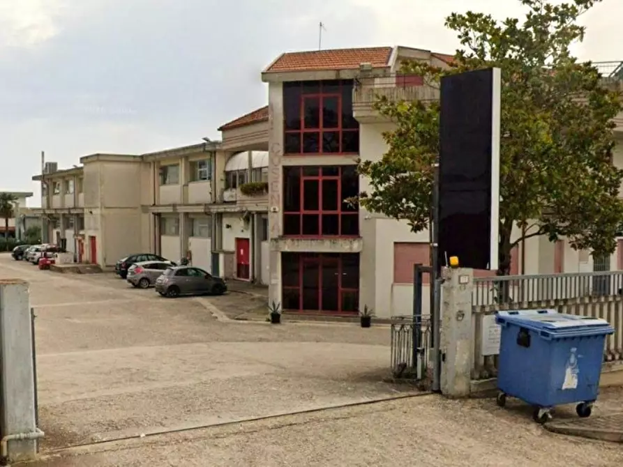 Immagine 2 di Capannone industriale in vendita  in Via Santa Scolastica, 13, 64013 Corropoli TE, Italia a Corropoli