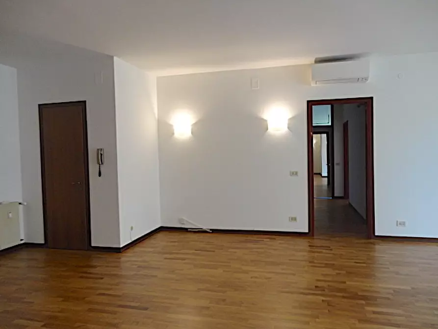 Immagine 3 di Appartamento in vendita  in Via Pier Paolo Vergerio a Padova
