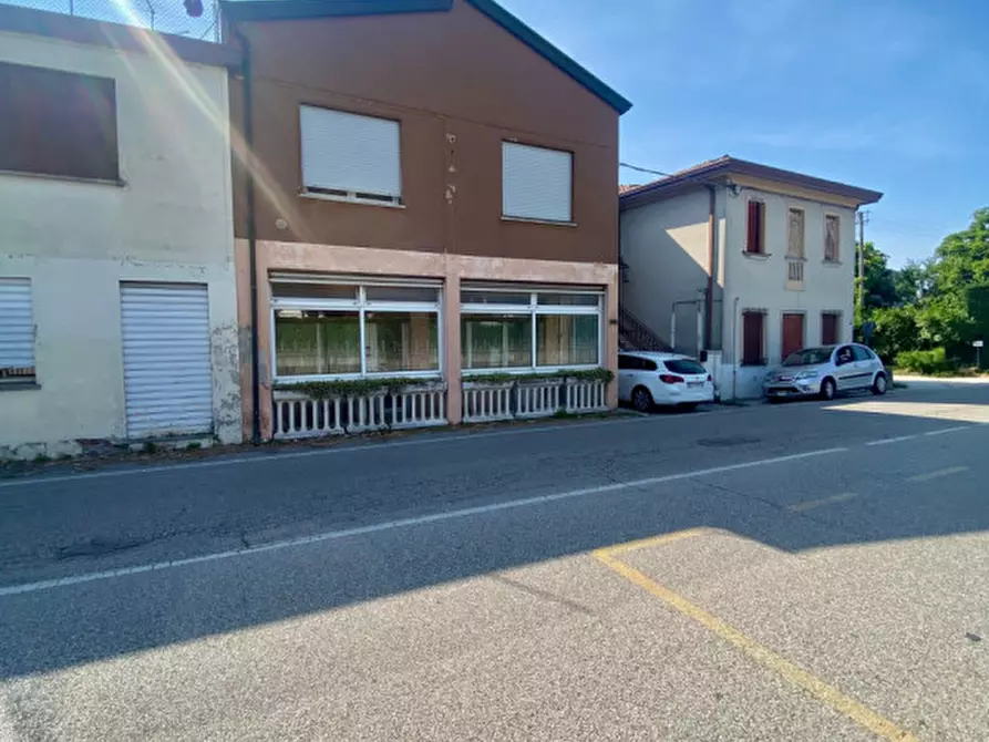 Immagine 1 di Ufficio in vendita  in Via Guglielmo Marconi 120 Cadoneghe a Cadoneghe