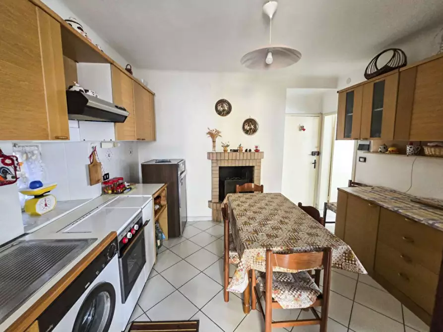 Immagine 4 di Appartamento in vendita  in Via Roma a Carpegna