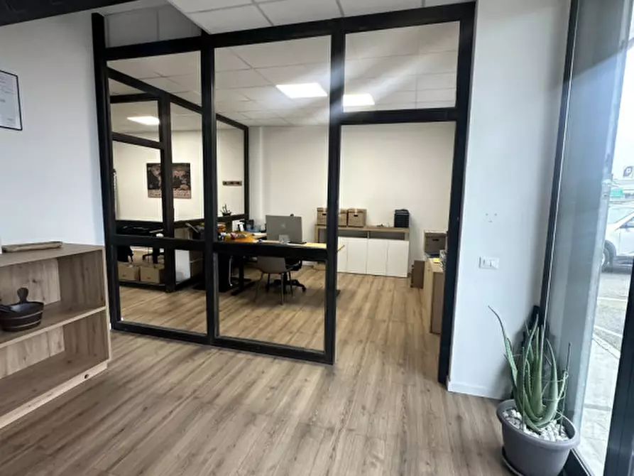 Immagine 4 di Ufficio in affitto  in VIA NAZIONALE a Pianiga