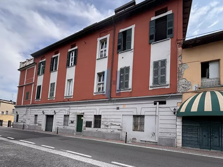 Immagine 15 di Appartamento in vendita  in Via Giosuè Carducci a Brescia