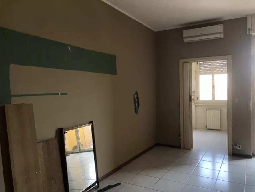 Immagine 6 di Appartamento in vendita  in Corso valentino 196 a Casale Monferrato