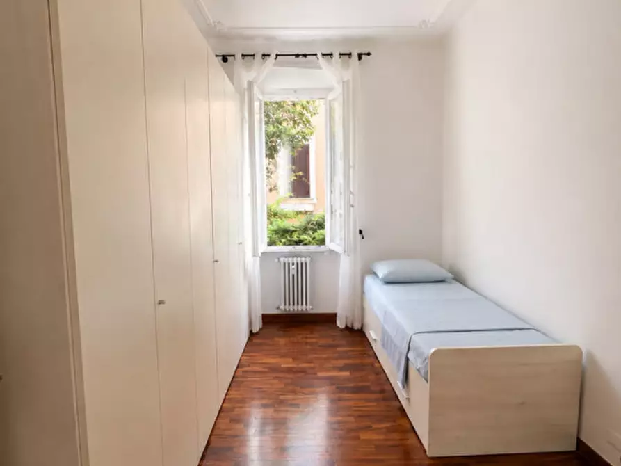 Immagine 12 di Appartamento in affitto  in Via Giacinto Bruzzesi a Roma