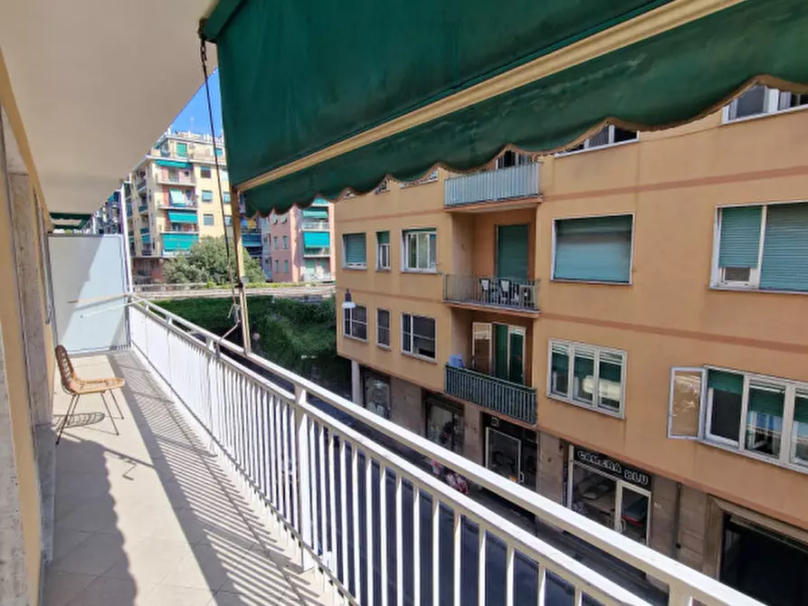 Immagine 3 di Appartamento in vendita  in Via della Libertà a Rapallo
