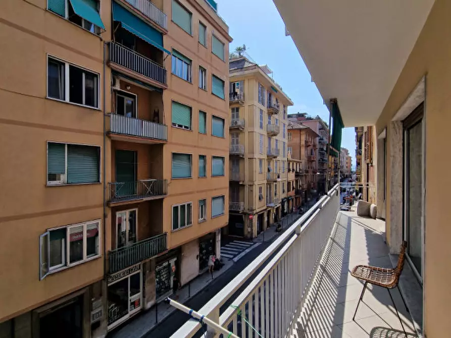 Immagine 4 di Appartamento in vendita  in Via della Libertà a Rapallo