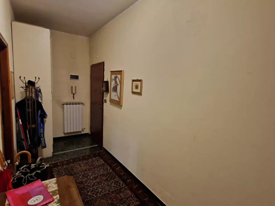 Immagine 17 di Appartamento in vendita  in Via della Libertà a Rapallo
