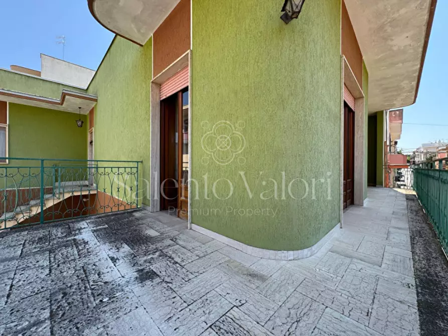 Immagine 15 di Casa indipendente in vendita  in Via dei Mille 177 a Parabita