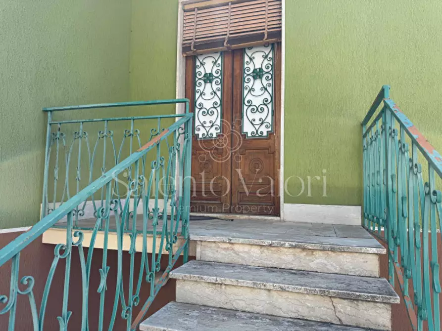 Immagine 28 di Casa indipendente in vendita  in Via dei Mille 177 a Parabita