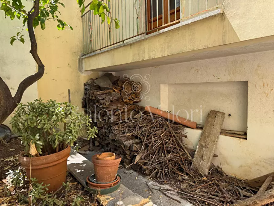 Immagine 38 di Casa indipendente in vendita  in Via dei Mille 177 a Parabita