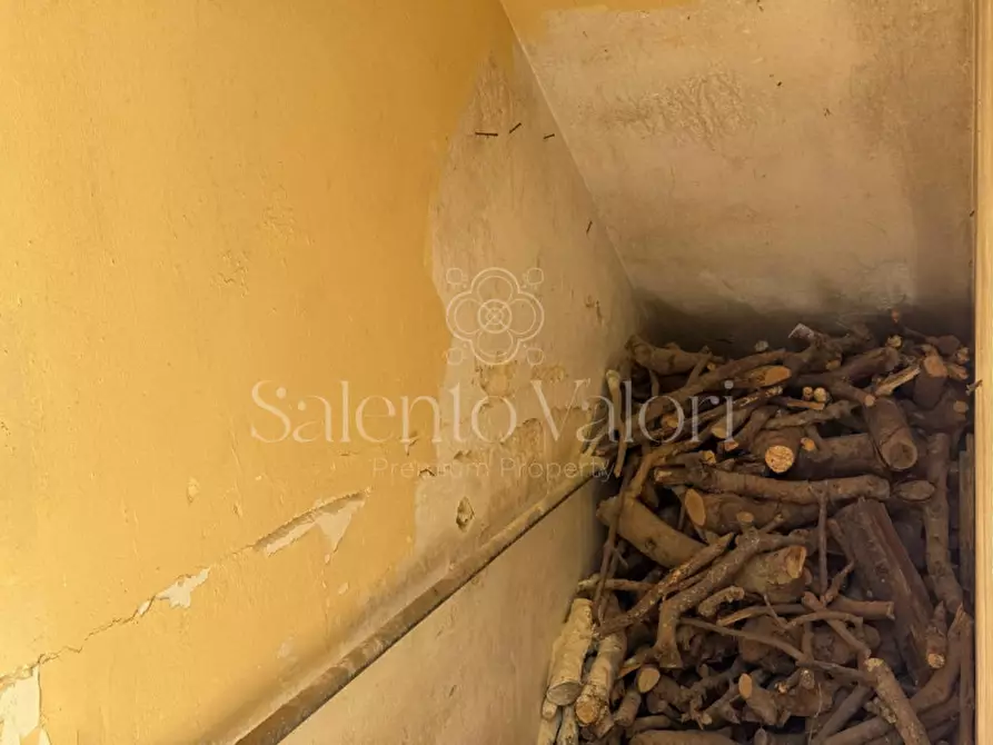 Immagine 39 di Casa indipendente in vendita  in Via dei Mille 177 a Parabita