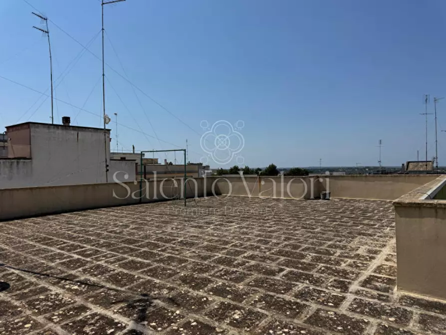 Immagine 51 di Casa indipendente in vendita  in Via dei Mille 177 a Parabita