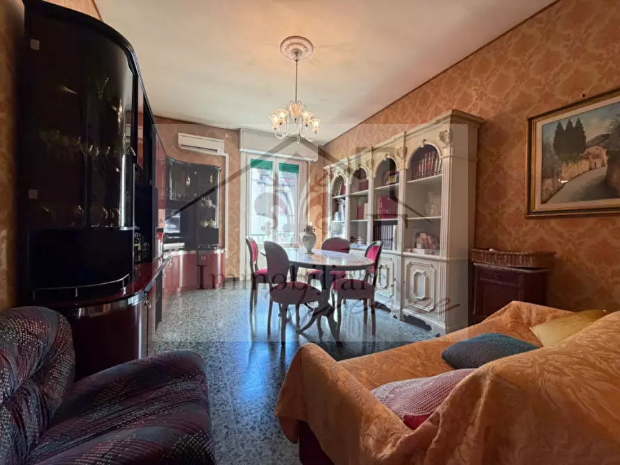 Immagine 1 di Appartamento in vendita  in Via Mario Roselli Cecconi a Firenze