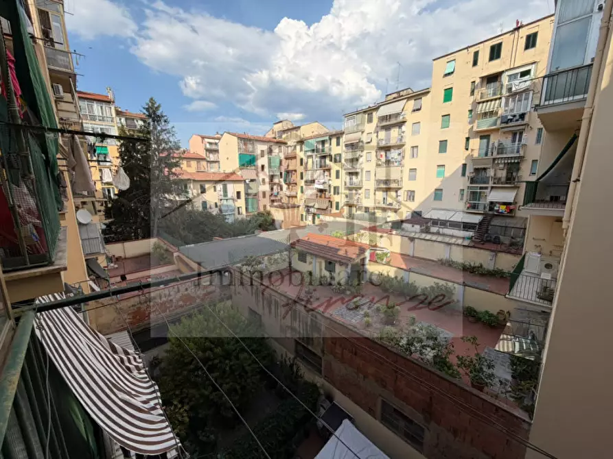 Immagine 15 di Appartamento in vendita  in Via Mario Roselli Cecconi a Firenze