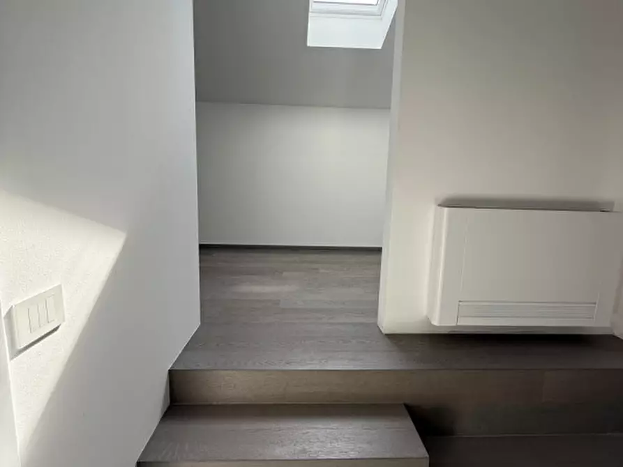 Immagine 13 di Attico in vendita  in Via Rodi a Senigallia