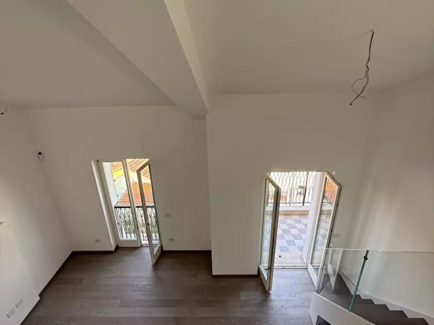 Immagine 14 di Attico in vendita  in Via Rodi a Senigallia