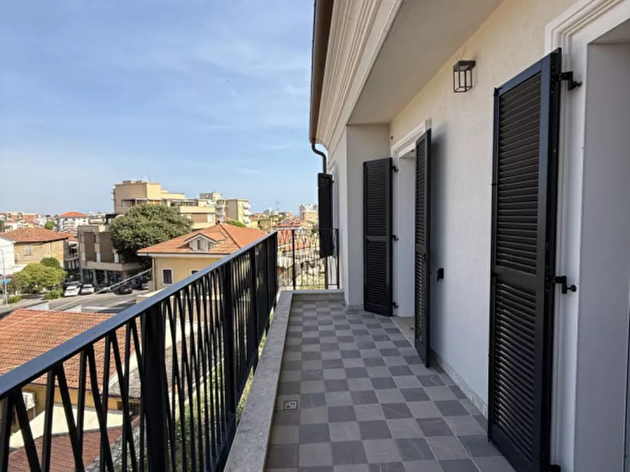 Immagine 19 di Attico in vendita  in Via Rodi a Senigallia