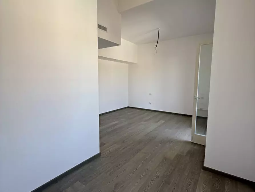 Immagine 27 di Attico in vendita  in Via Rodi a Senigallia