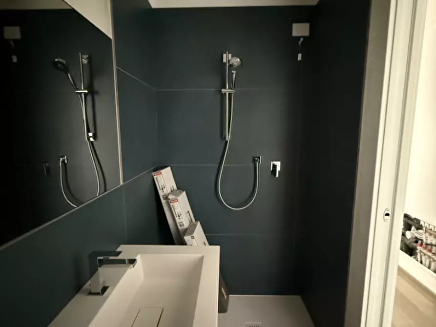 Immagine 33 di Attico in vendita  in Via Rodi a Senigallia