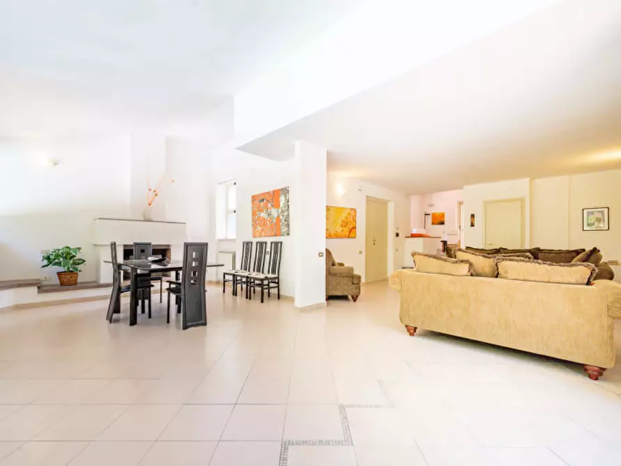 Immagine 8 di Villa in vendita  in Via Colleolivo a Arce