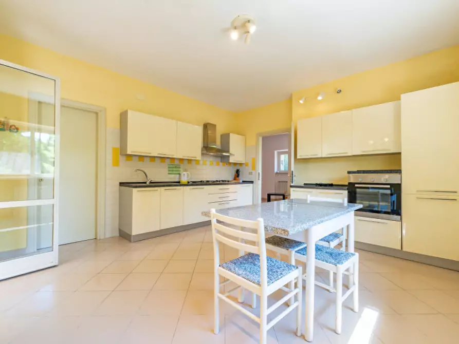 Immagine 15 di Villa in vendita  in Via Colleolivo a Arce