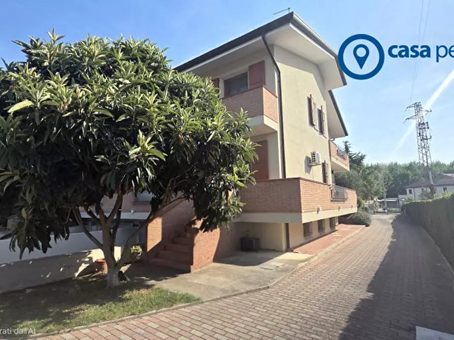 Immagine 2 di Casa bifamiliare in vendita  a Villanova Marchesana
