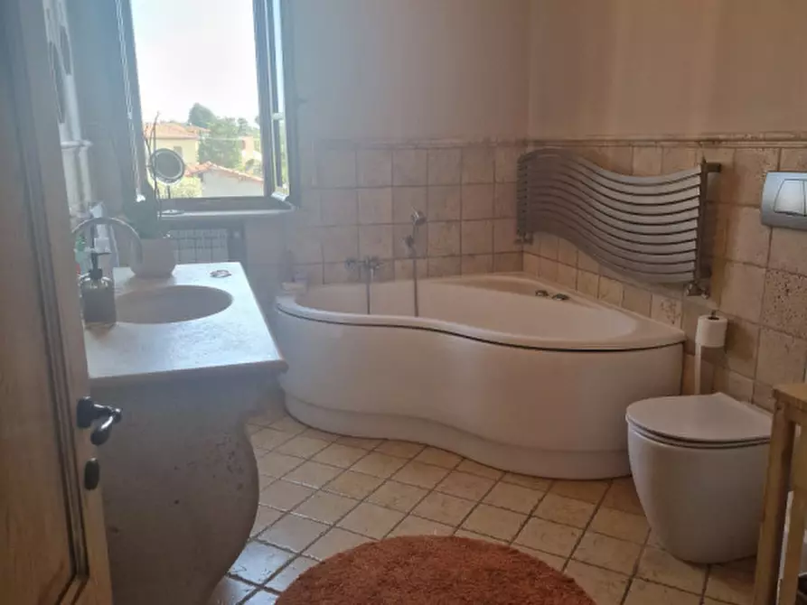 Immagine 40 di Appartamento in vendita  a Torrita Di Siena