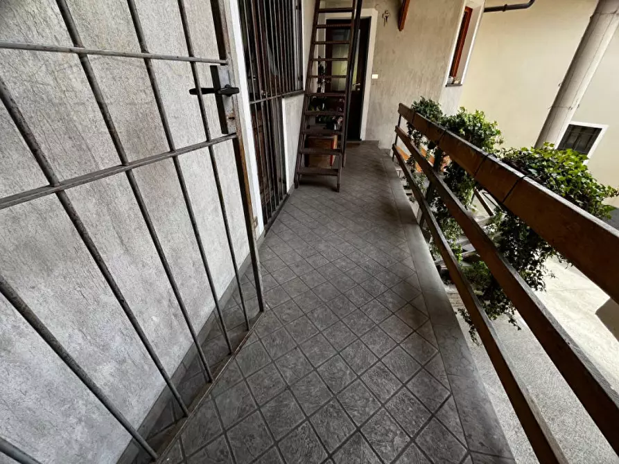 Immagine 34 di Appartamento in vendita  in Piazza Cariolo 2 a Dronero