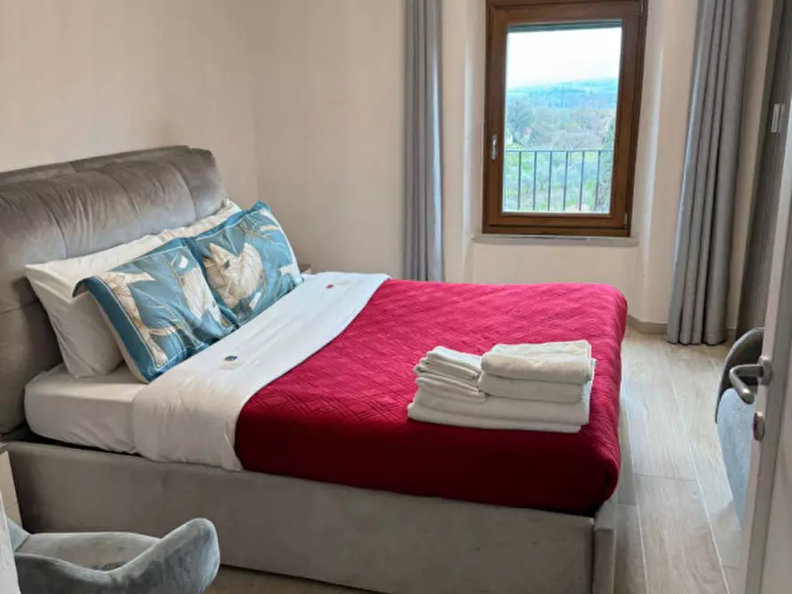 Immagine 23 di Villa in vendita  a Sinalunga