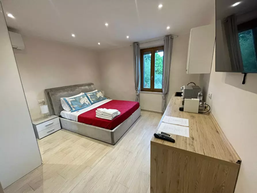 Immagine 34 di Villa in vendita  a Sinalunga