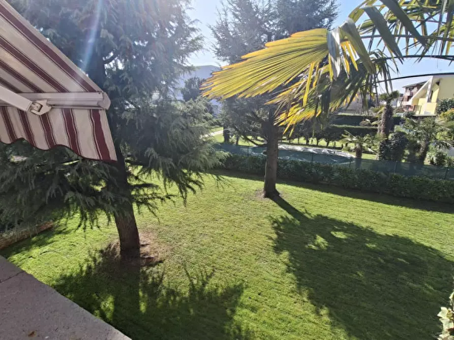 Immagine 8 di Villa in vendita  a Selvazzano Dentro