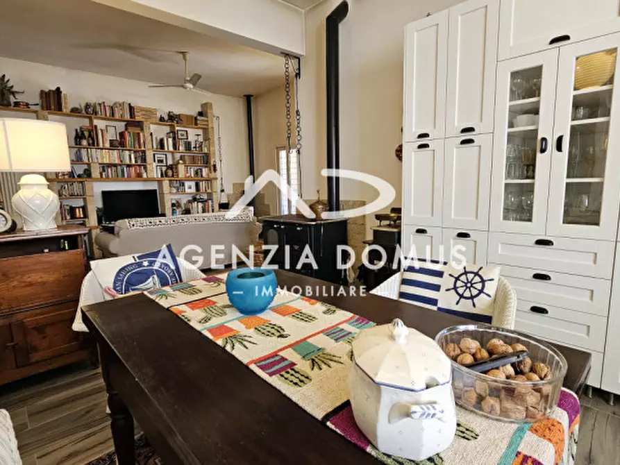 Immagine 47 di Villa in vendita  a Racale