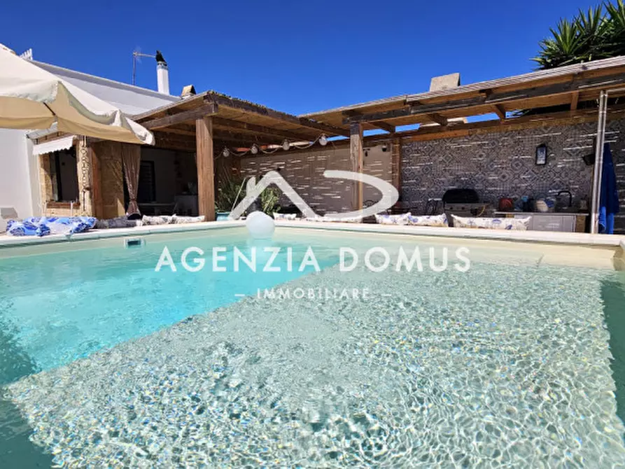 Immagine 54 di Villa in vendita  a Racale