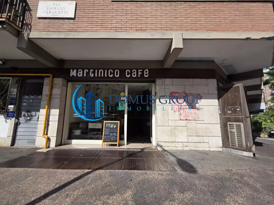 Immagine 1 di Attività commerciale in vendita  in Via Pasquale Revoltella a Roma
