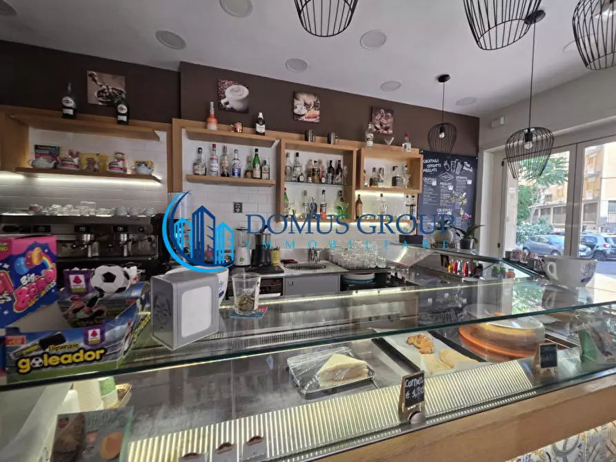 Immagine 11 di Attività commerciale in vendita  in Via Pasquale Revoltella a Roma