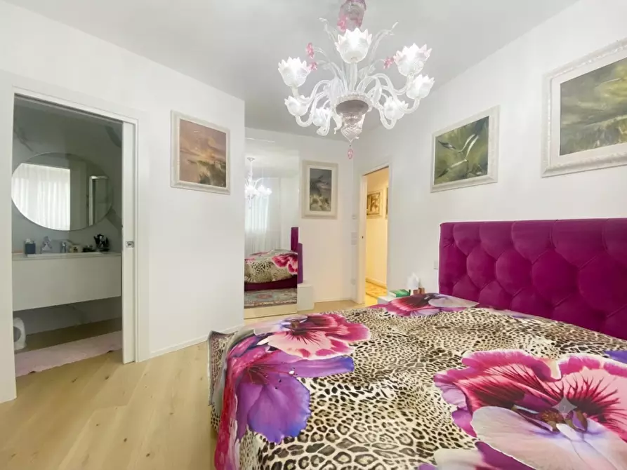 Immagine 26 di Appartamento in vendita  in Via delle Meduse a Jesolo