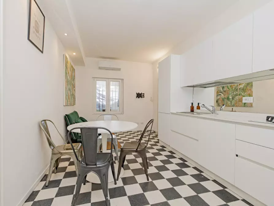 Immagine 1 di Appartamento in affitto  in Via Privata della Bindellina, 6 a Milano