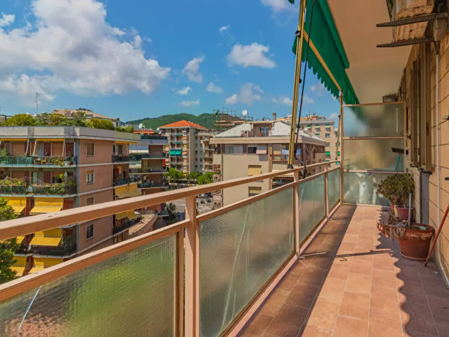 Immagine 3 di Appartamento in vendita  in Via Privata Sambolino a Savona