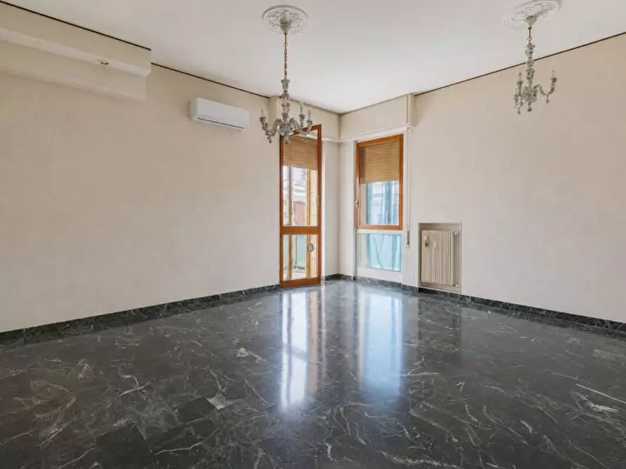 Immagine 7 di Appartamento in vendita  in Via Privata Sambolino a Savona