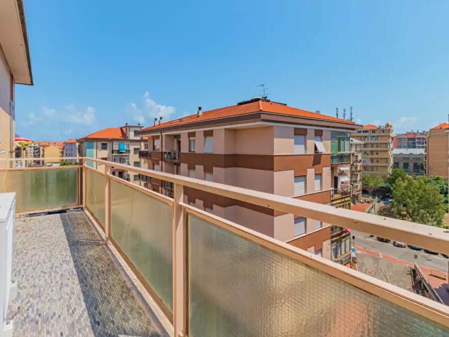 Immagine 9 di Appartamento in vendita  in Via Privata Sambolino a Savona