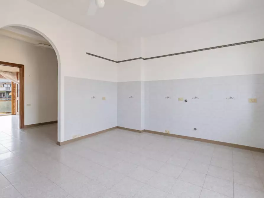 Immagine 11 di Appartamento in vendita  in Via Privata Sambolino a Savona