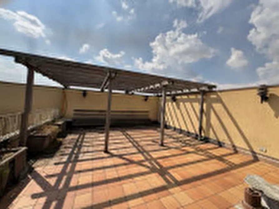 Immagine 7 di Negozio in vendita  in Via Meu a Rubano