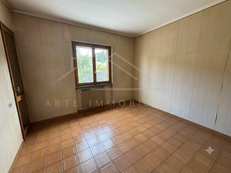 Immagine 12 di Casa bifamiliare in vendita  in Via Pordenone a Seveso