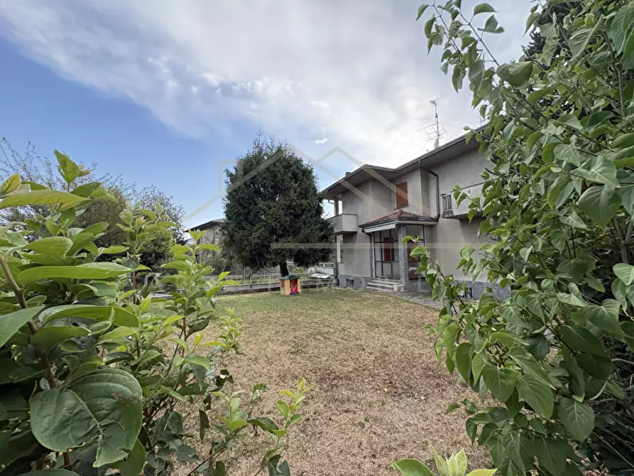 Immagine 35 di Casa bifamiliare in vendita  in Via Pordenone a Seveso