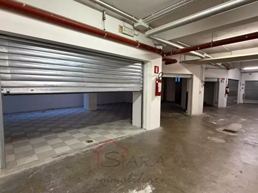 Immagine 2 di Garage in affitto  in Via Altinate 38 a Padova