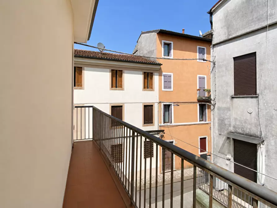 Immagine 14 di Appartamento in vendita  in Contra' Mure Porta Santa Lucia a Vicenza