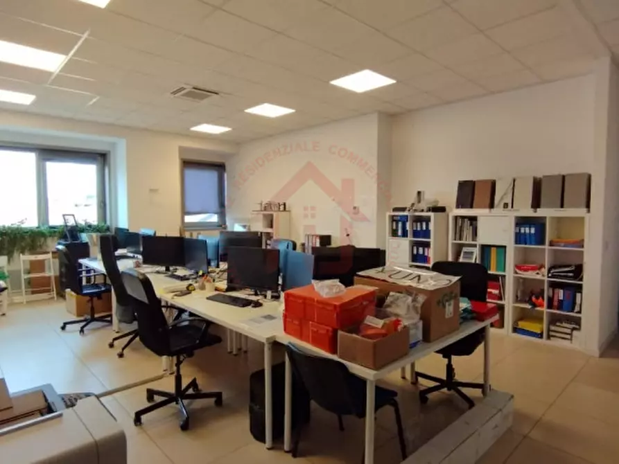 Immagine 4 di Ufficio in affitto  a Limena