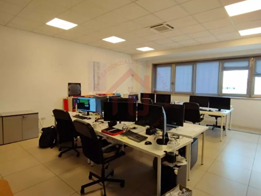 Immagine 6 di Ufficio in affitto  a Limena