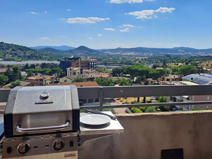 Immagine 12 di Appartamento in vendita  a Corciano