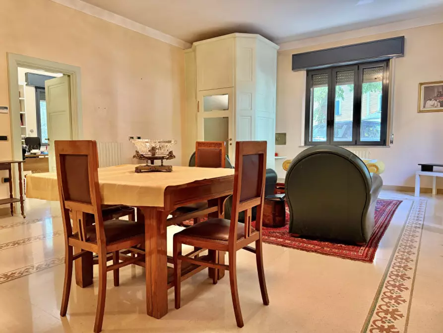 Immagine 4 di Villa in vendita  a Roccabianca
